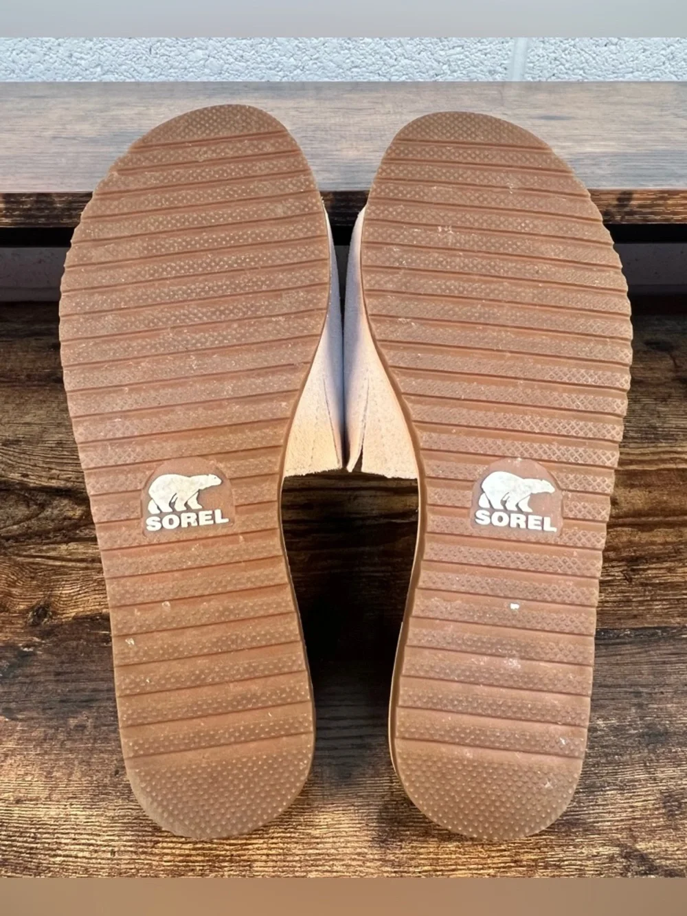 Sorel Two Tone Slide Sandals Metallic Bronze Beige Suede Casual Flat Women's 9 - Picture 9 of 10